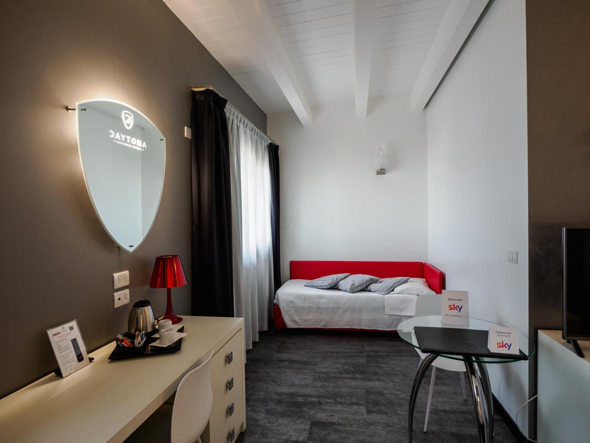 Daytona Business Hotel Collecchio Bagian luar foto