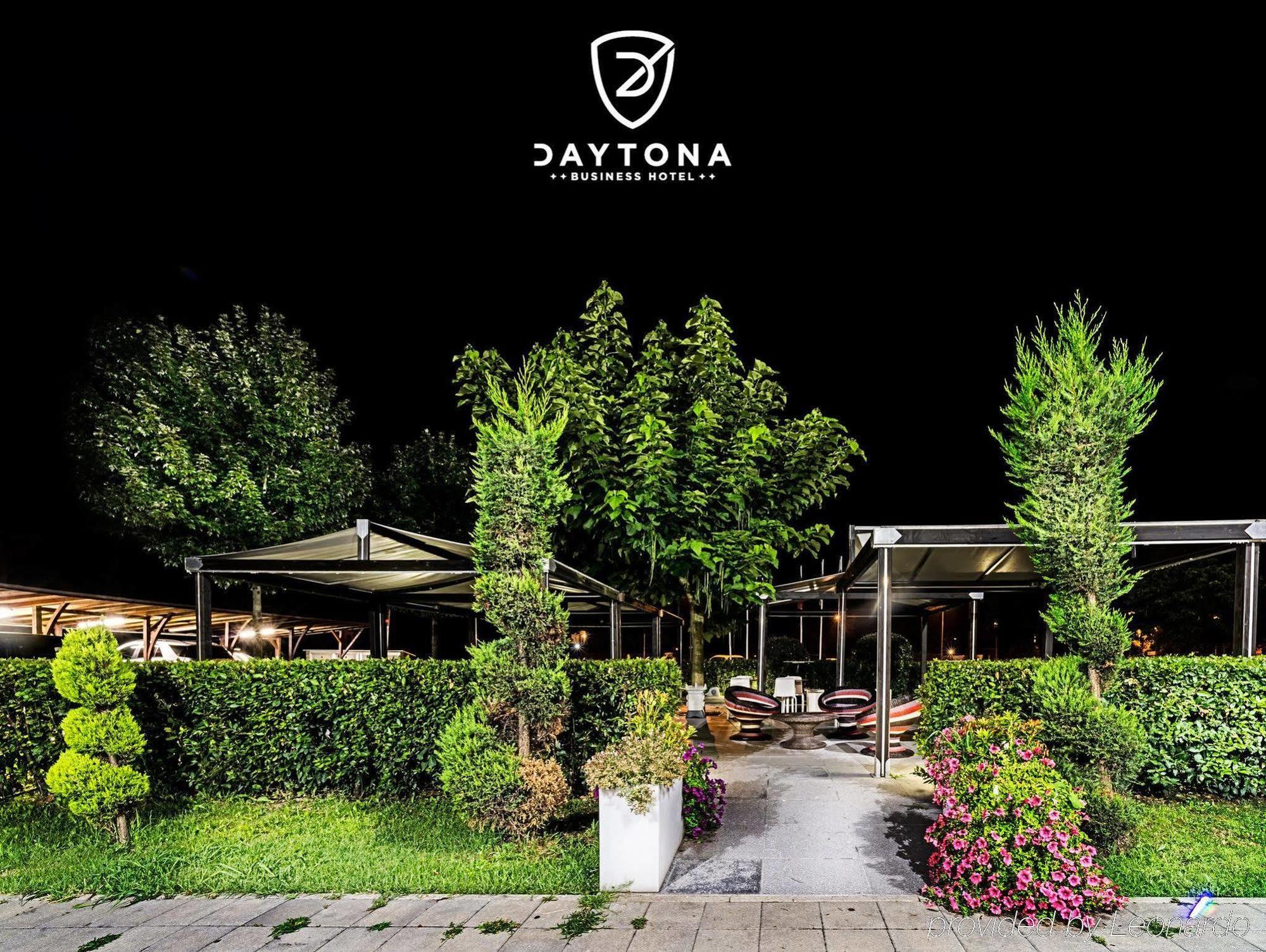 Daytona Business Hotel Collecchio Bagian luar foto