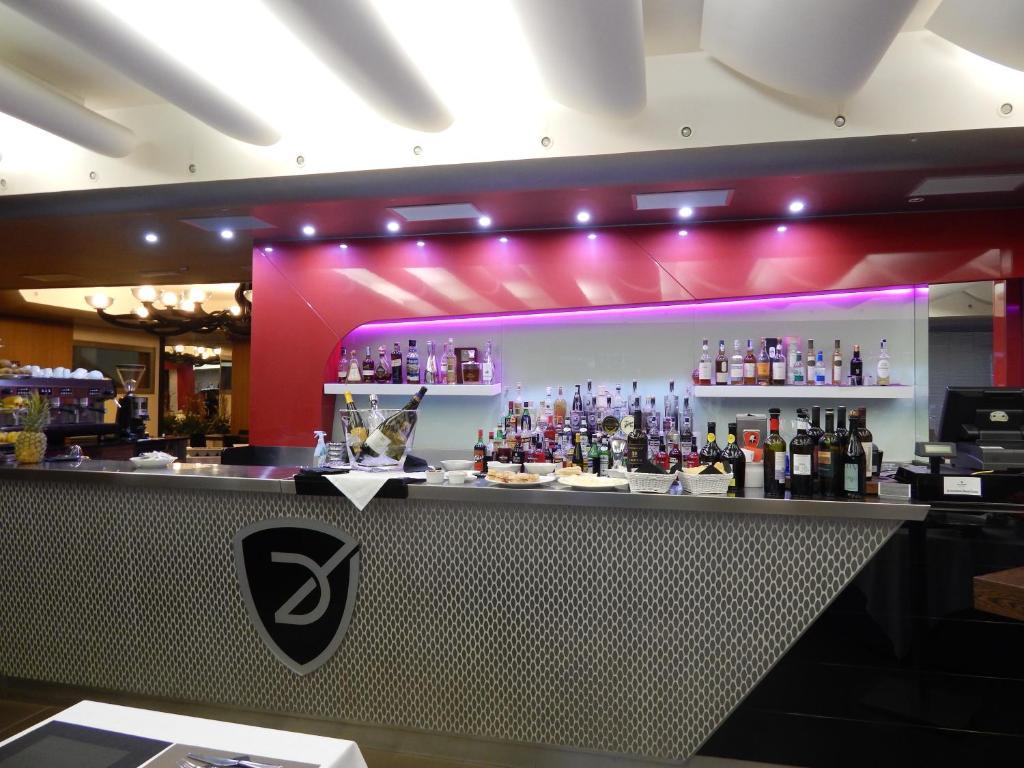 Daytona Business Hotel Collecchio Bagian luar foto